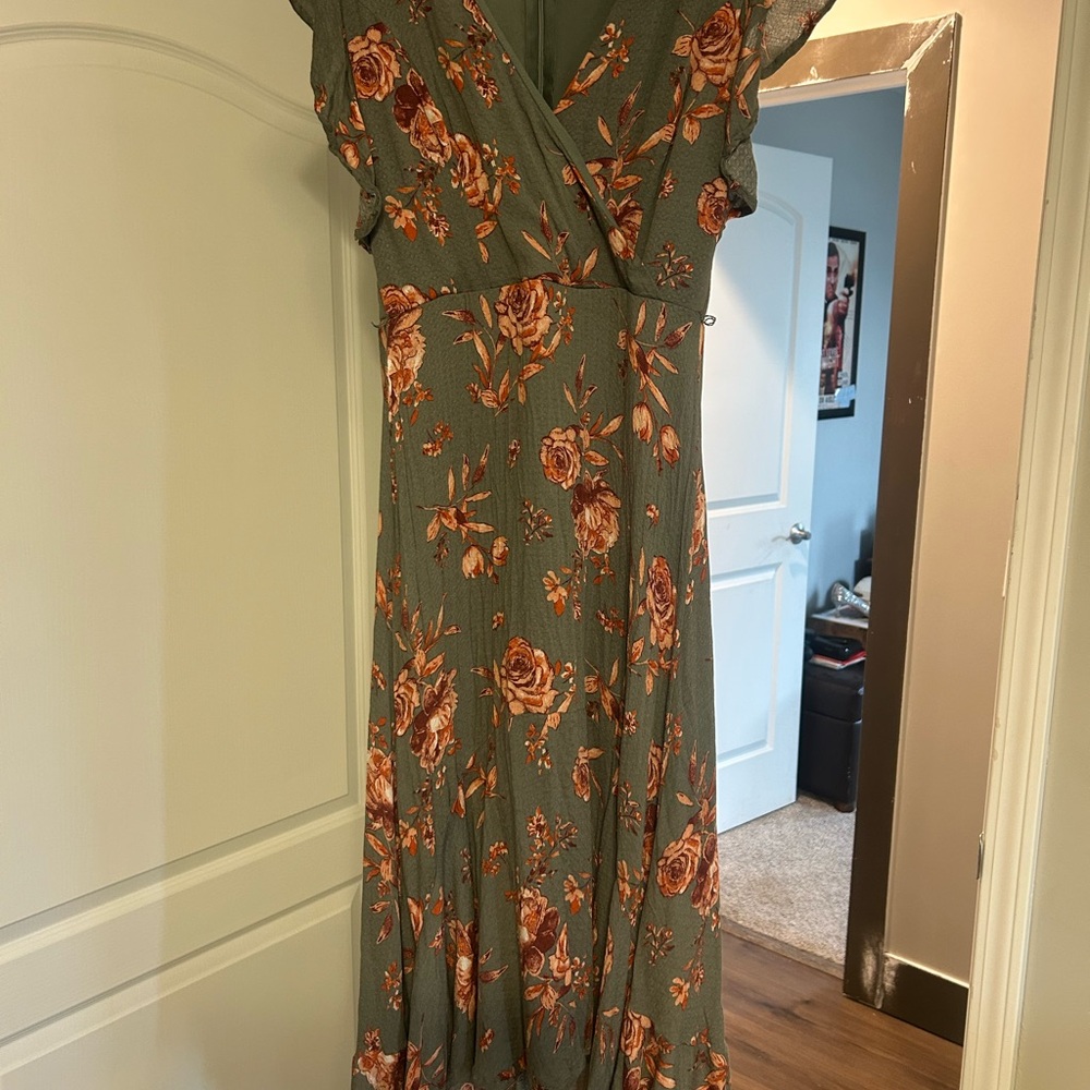 Floral Green Maxi Dress